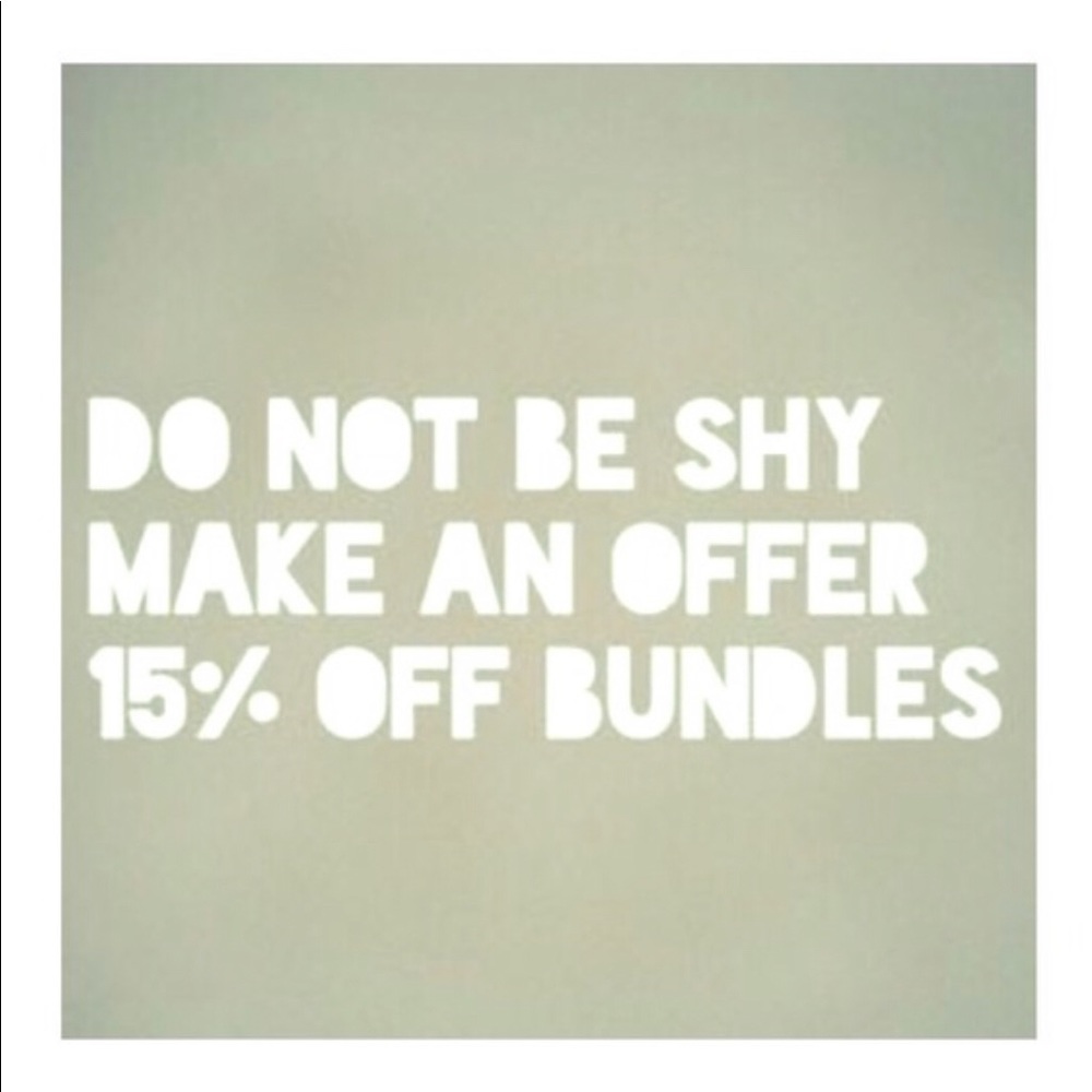 MAKE AN OFFER‼️ 15% OFF ALL BUNDLES ‼️